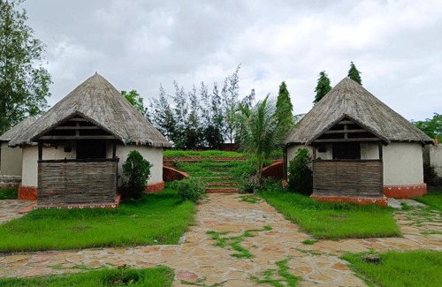 Bhuj Hotel | Shilpgram