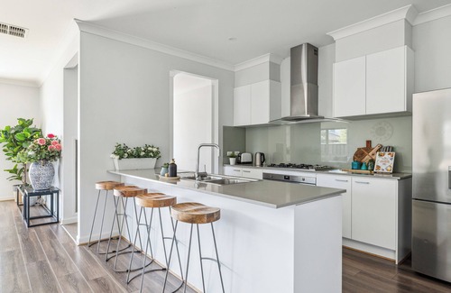 Point Cook House | SHINE Point Cook Elegant Home Sweet Home