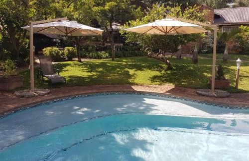 Hazyview House | Shingalana Guest Lodge