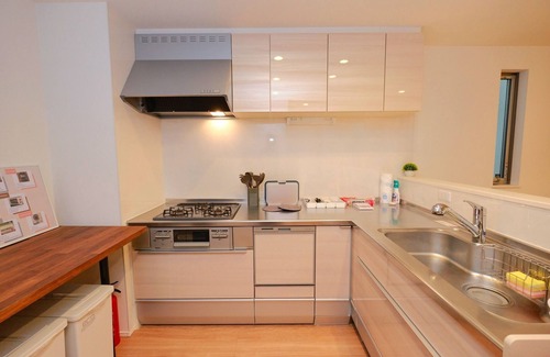 Honmachi House | Shinjuku 1 Sta984BR Entire Home Upscale Area/Shibuya-ku Tokyo