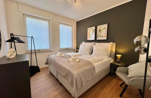 Bielefeld Apartment | SHINY HOMES - Urban Chic Apartment near City Center
