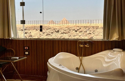 Pyramids Gardens Hotel | Shiny Pyramids Boutique Hotel
