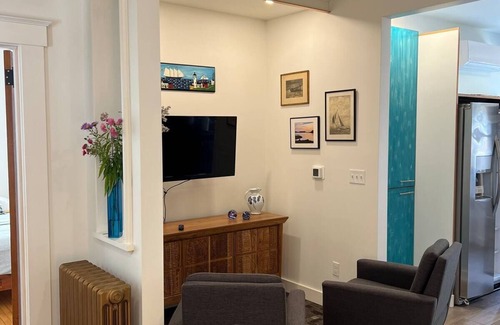 Bath Apartment | SHIP CITY CENTRAL - IN HISTORIC BATH MAINE