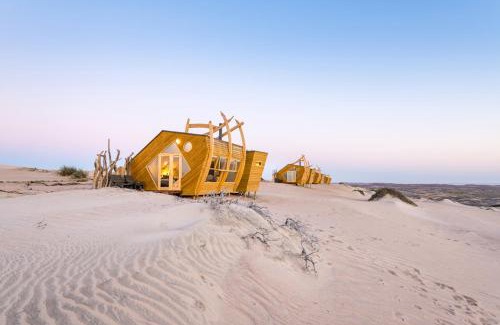 Mowe Bay Cabin | Shipwreck Lodge