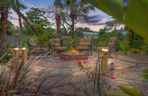 Thomas Drive House | Shipwrecked - Private Pool Home, Game Room, 5 Min to Beach, Pets OK, & More!