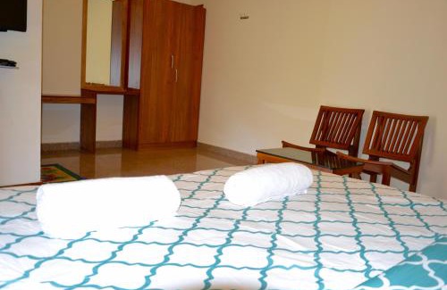 Periyur Bed & Breakfast | Shola County