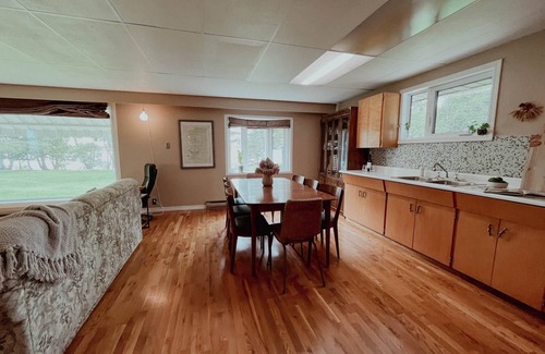 Lac du Bonnet House | Shorecrest Cabin LBD