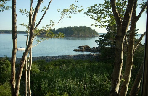 DownEast and Acadia Maine House | Shorefront Cottage in Northeast Harbor Maine