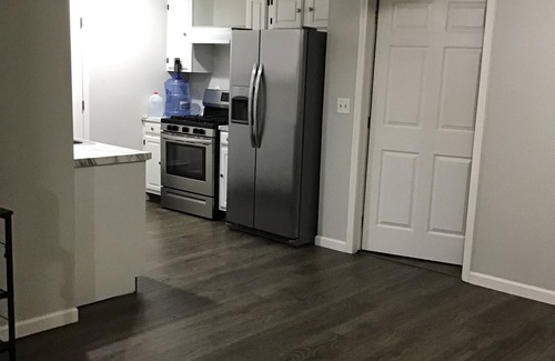 Schuylerville Apartment | Short term vacation, Belmont, Saratoga race track, 2 bed, 1 bath apartment.