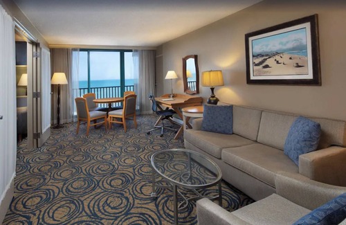 Brush - Stewarts Hotel | Short Walk to Daytona Beach Boardwalk! Three Comfortable Units, 2 Pools and Spa