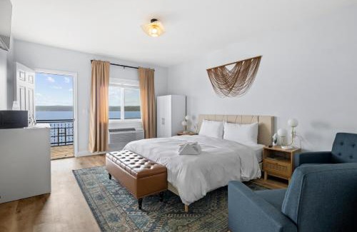 Himrod Hotel | Showboat Hotel