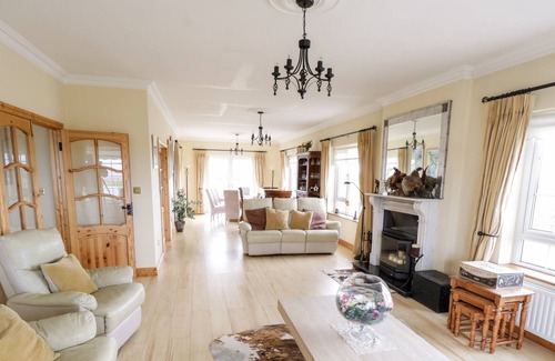Saula Cottage | SHRAIGH BEACH, family friendly in Belmullet, County Mayo