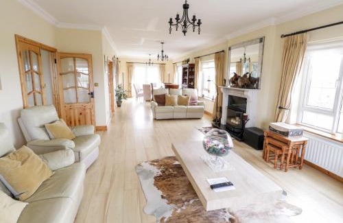 Saula House | Shraigh Beach