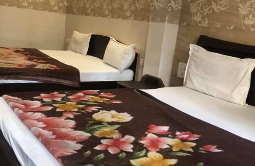 Haridwar Hotel | Shri Chitra Residency