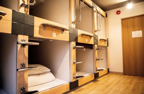 Nabegayato Hostel | SHUBOU TAMAJIMAN - Hostel