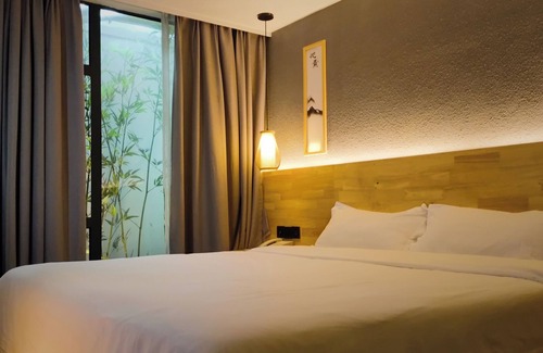 Yuexiu Hostel | Shuge Art Hotel