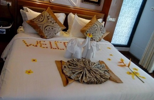 Monywa Hotel | Shwe Taung Tan Hotel Lake View