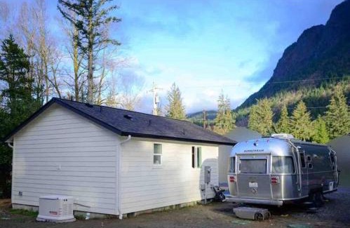 North Bend Apartment | Si View