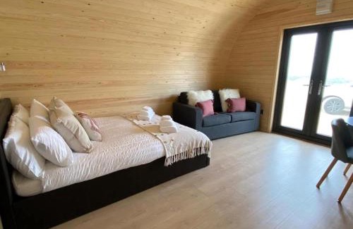 Llanelidan House | Siambr Wen - Uk2780