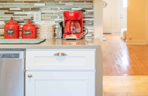Tower Grove East House | Side-by-Side Units|6BR|Best Location/ABODEbucks