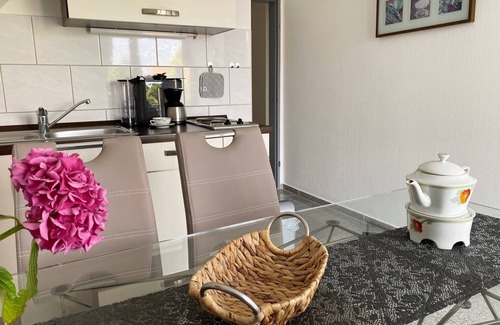 Greetsiel Apartment | SIELBLICK: Chic apartment in super location in Greetsiel, quiet & central