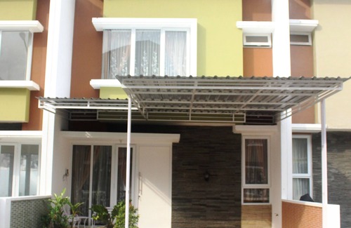 Malang Villa | Sierra : 2 Bedroom Villa