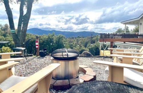 Ahwahnee House | Sierra Mountain Lodge - Vacation Rentals - Yosemite