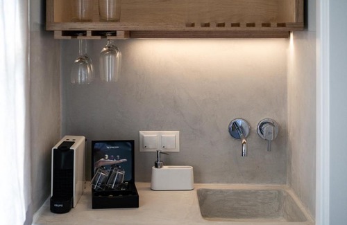 Vathi Apartment | SifnosLiving - Pleasure