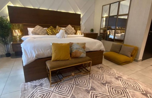 Accra Apartment | Signature Apartment luxury studio in enjoyable Accra, Ghana