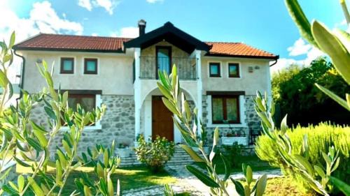 Mostar Villa | Silent Village Villa with Swimming Pool