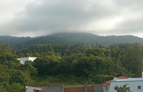 Yelagiri Hotel | Silicon Valley Residency
