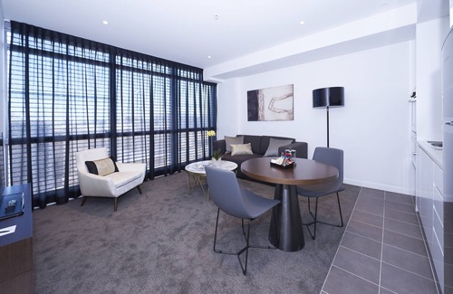 Chatswood CBD Apartment | Silkari Suites Chatswood