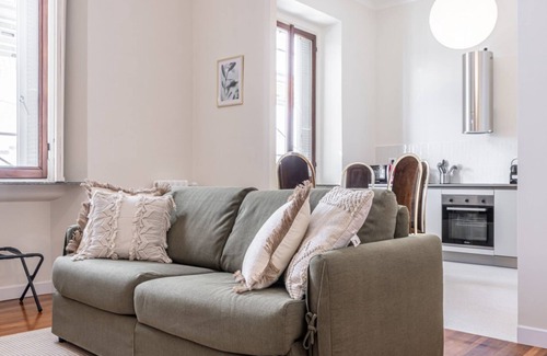 Fiera Apartment | Silva 45 next to Metro Lotto
