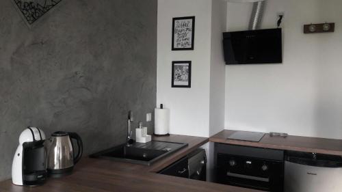 Wilanow Apartment | Silver Apartment in Wilanów