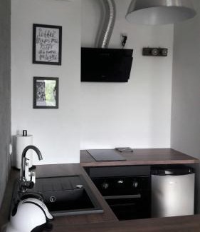 Wilanow Apartment | Silver Apartment in Wilanów