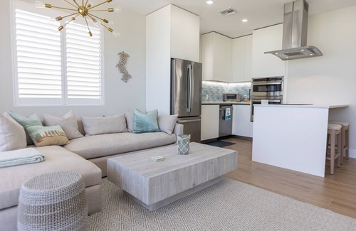 Old Man Bay Condo | Silver Reef 10-Luxury beachfront unit with rooftop terrace & outdoor kitchen!