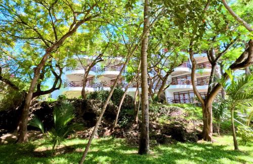 Malindi Marine National Park Hotel | Silver Rock Hotel