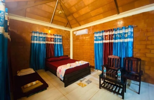 Kumta Hotel | Silver Sand Beach Resort