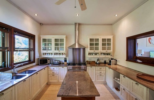 Carenage Villa | Silver Turtle Luxury villa