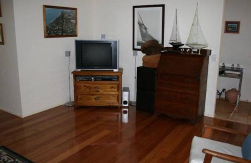 Silverleaves House | Silverleaves Beach and Spa Retreat