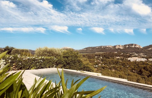 Cassis Apartment | SILVESTRI HOUSE - La Cabane - swimming pool/sea view/parking lot