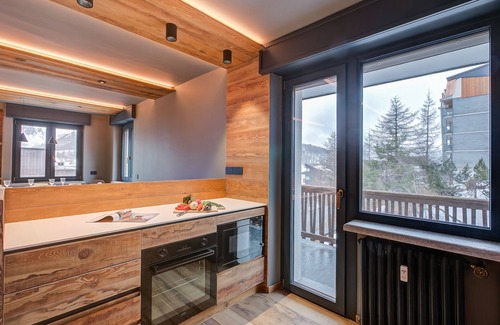 Sestriere Apartment | Simona Luxury Apartment few steps from sk, Sestriere, Italy