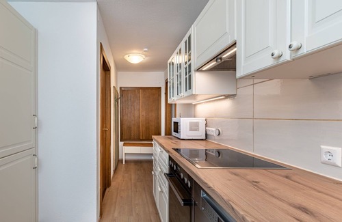 Sankt Urban Apartment | Simonhöhe by Interhome