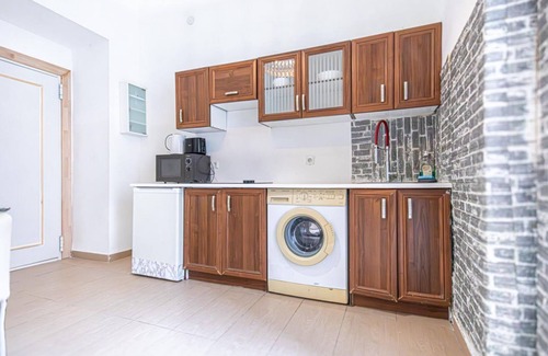 Neulerchenfeld Apartment | Simple Apt. w/full kitchen Wiener Stadthalle 3