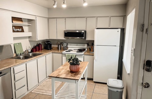 Fiesta Park Village Condo | Simple Mesa 2nd Floor 2 Bedroom Unit
