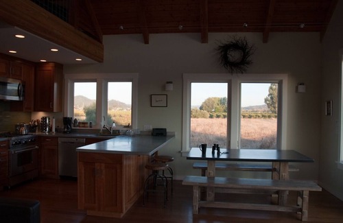 Geyserville Cottage | Simple, Serene Wine Country Retreat In Alexander Valley, Sonoma County