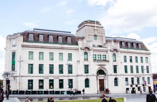 Woolwich House | Simple Stay