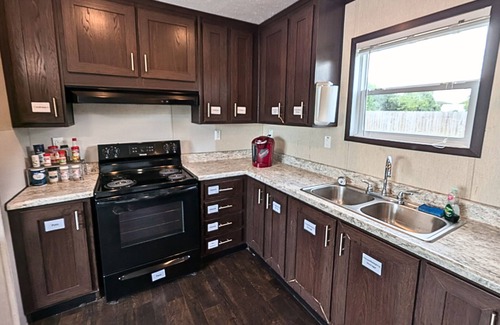 Port Lavaca Cabin | Simple Stay