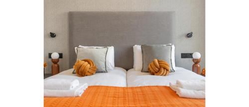 Faraday Apartment | Simplicity meets Warmth: 1-Bed Delight
