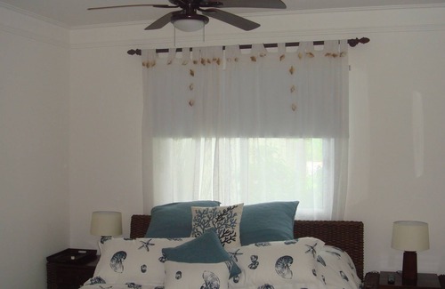 El Centro Villa | Simply Priceless Villa Suite